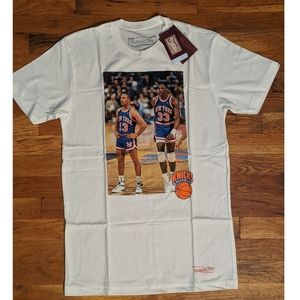 Mitchell & Mess "New York Knicks" T-shirt